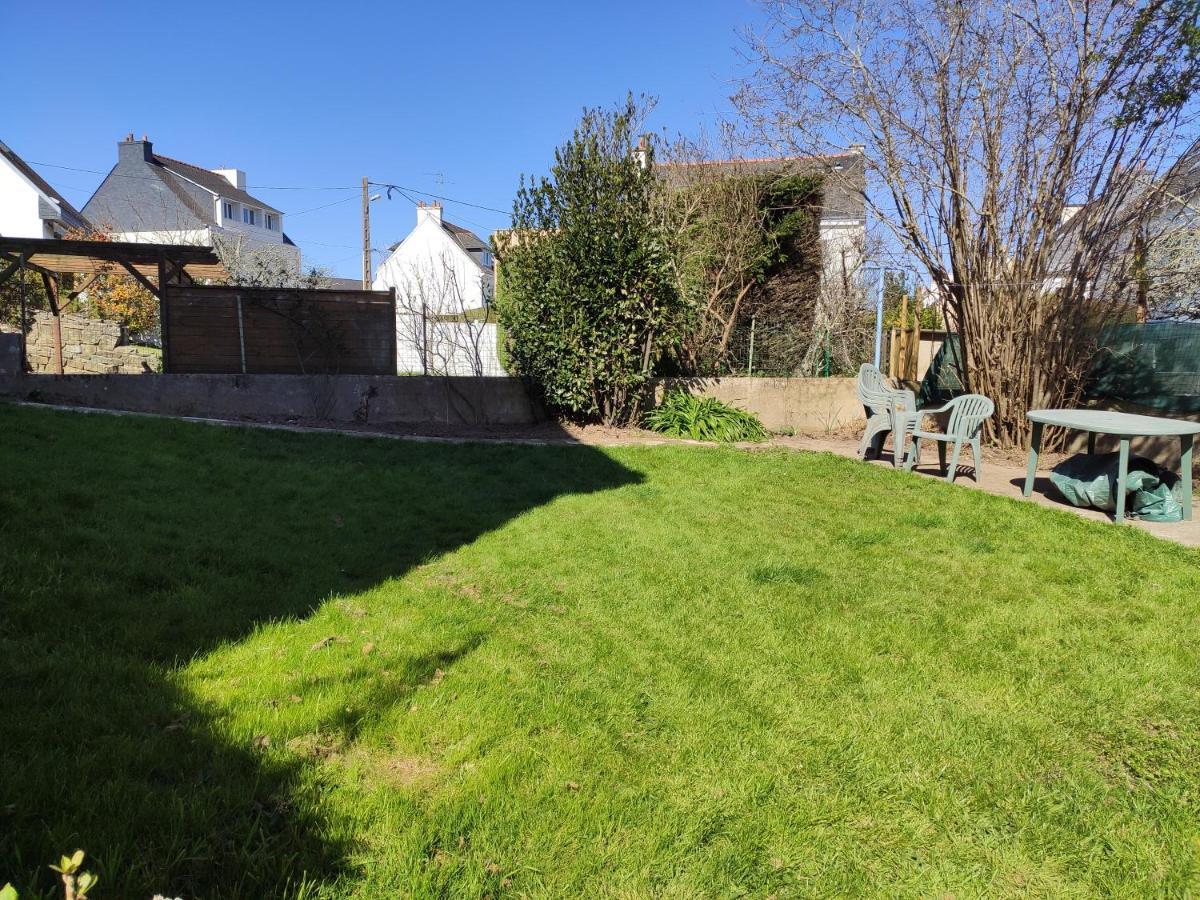 Update Location Lanester Exterior foto